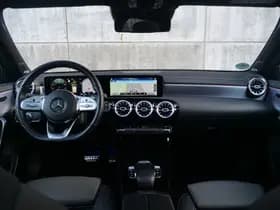 Mercedes-Benz A-Klasse A250 4matic Burmester | panorama | sfeerverlichting.. thumbnail 4