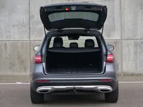 Mercedes-Benz GLC GLC 250 4MATIC Distronic | Trekhaak | Clima | Aantoonbaar onderhouden.. thumbnail 3