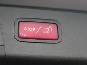 Mercedes-Benz GLC GLC 250 4MATIC Distronic | Trekhaak | Clima | Aantoonbaar onderhouden.. thumbnail 32