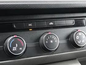 Volkswagen Transporter 2.0 TDI 150 Aut. | Navi | Camera | Cruise | Airco.. thumbnail 17