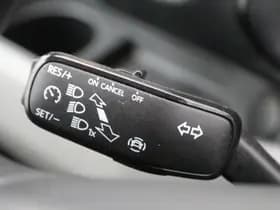 Volkswagen Crafter 2.0 TDI 140 Aut. | 2x Schuifdeur | Standkachel | Camera | Airco.. thumbnail 12