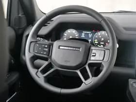 Land Rover Defender 110 2.0 P300e 110 X-Dynamic NIEUW | panorama | luchtvering | trekhaak.. thumbnail 5