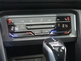 Volkswagen Tiguan 1.5 TSI R-Line Panorama | head-up | Trekhaak.. thumbnail 10