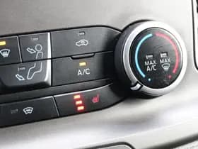 Ford Transit Custom thumbnail 16