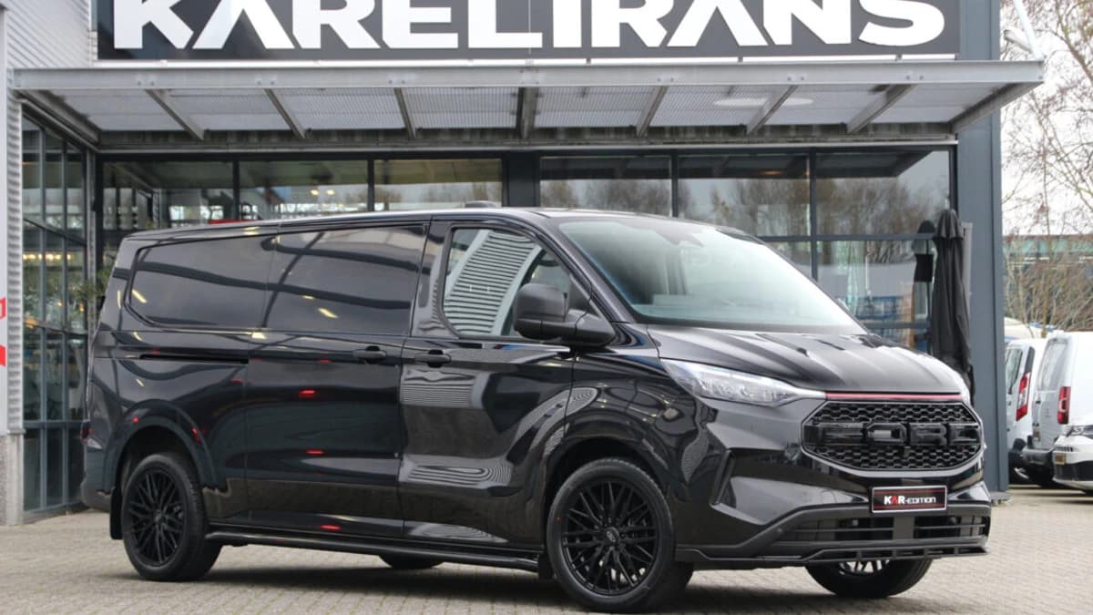 Ford Transit Custom — foto 1