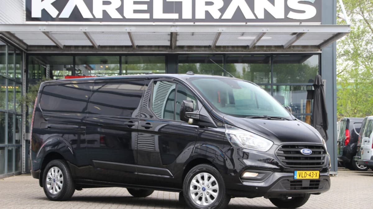 Ford Transit Custom — foto 1