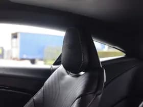 Aston Martin DB11 thumbnail 4