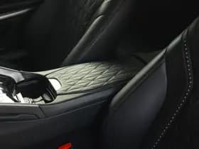 Aston Martin Db12 thumbnail 5