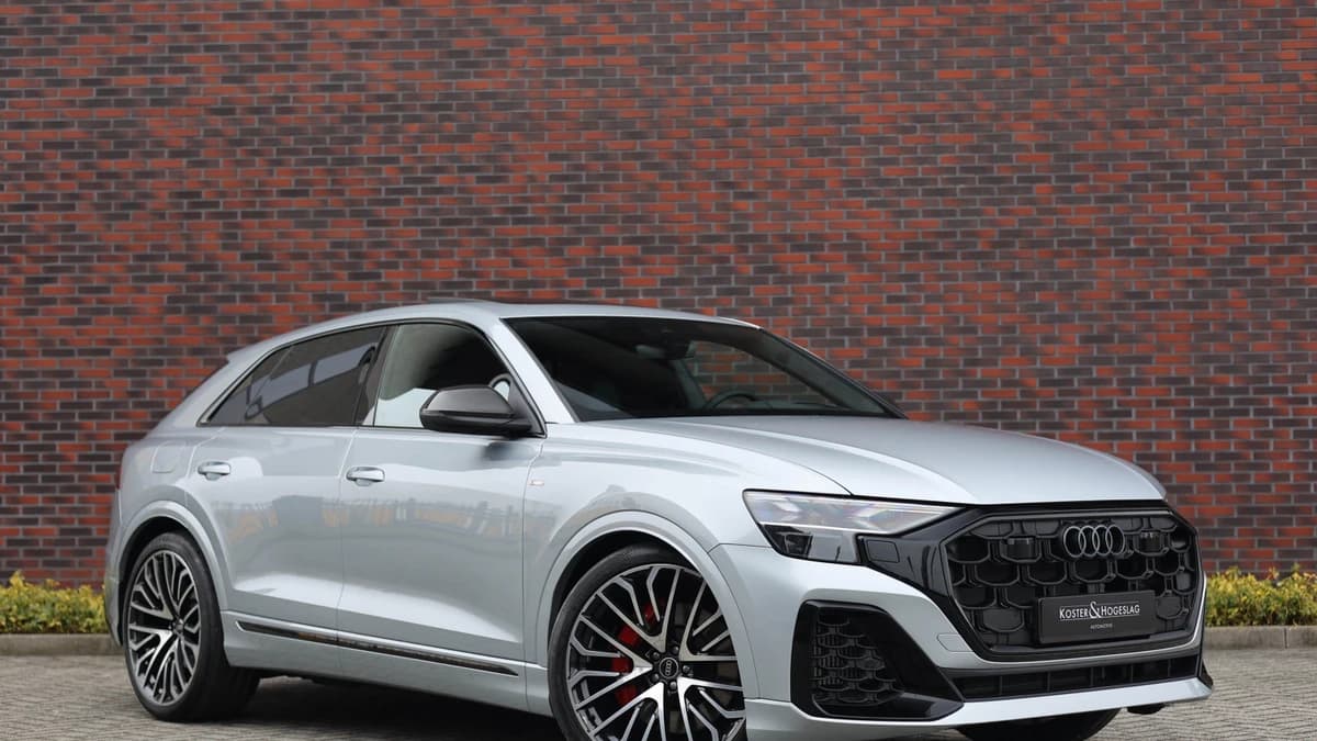 Audi Q8 — foto 1