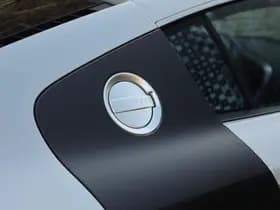Audi R8 thumbnail 3