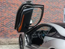 BMW I8 thumbnail 5