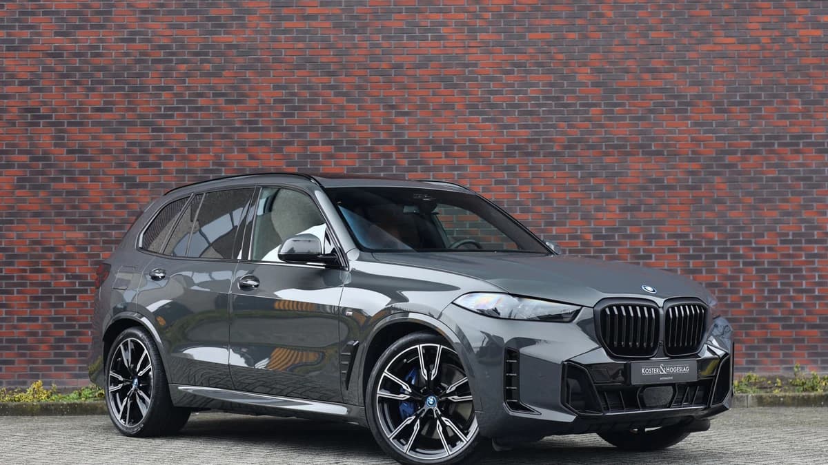 BMW X5 — foto 1