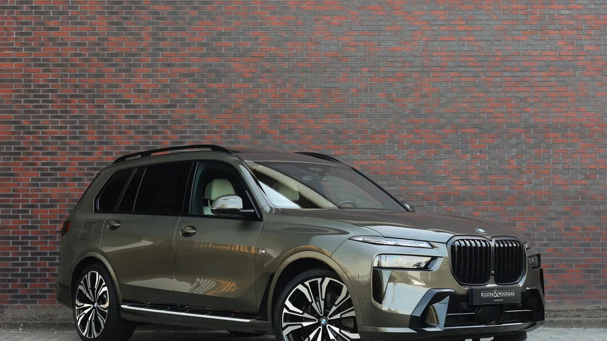 BMW X7 — foto 1