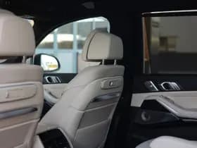 BMW X7 thumbnail 4