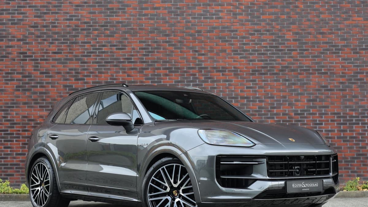 Porsche Cayenne — foto 1