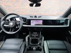 Porsche Cayenne thumbnail 3