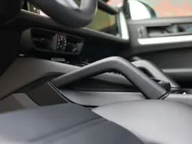 Porsche Cayenne thumbnail 5