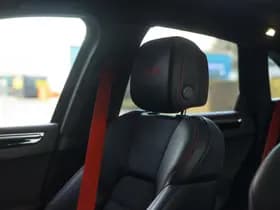 Porsche Macan thumbnail 4