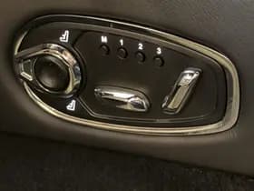 Aston Martin DBS 5.2 V12 Superleggera thumbnail 12