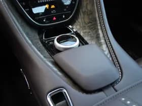 Aston Martin DB11 4.0 V8 thumbnail 19