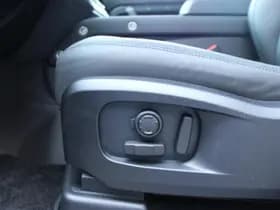 Land Rover Defender OCTA Black P635 4.4 V8 thumbnail 14