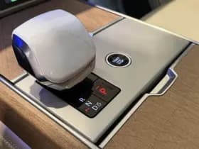 Land Rover Range Rover P460e LWB HSE PHEV thumbnail 35