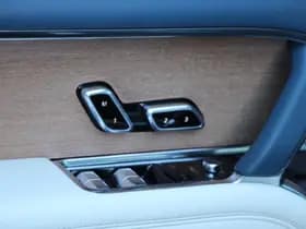 Land Rover Range Rover P460e LWB HSE PHEV thumbnail 72