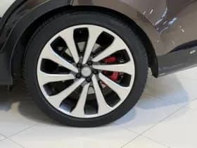 Land Rover Range Rover P550e SV PHEV thumbnail 40