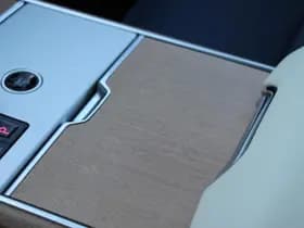 Land Rover Range Rover P550e SV PHEV thumbnail 85