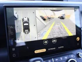 Land Rover Defender 2.0 P300e 110 X-Dynamic HSE thumbnail 26