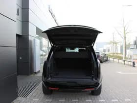 Land Rover Range Rover 3.0 P460e HSE PHEV thumbnail 8