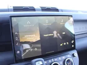 Land Rover Defender P300e 110 X-Dynamic SE PHEV thumbnail 62