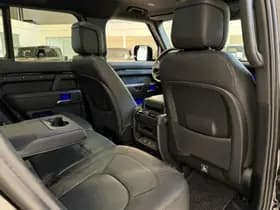 Land Rover Defender P300e 110 X-Dynamic SE PHEV thumbnail 100