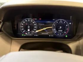 Land Rover Range Rover Velar 2.0 P400e AWD Dynamic SE PHEV thumbnail 6