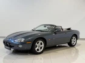 Jaguar XK8 4.0 V8 Convertible thumbnail 2