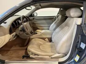 Jaguar XK8 4.0 V8 Convertible thumbnail 11