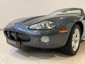 Jaguar XK8 4.0 V8 Convertible thumbnail 6