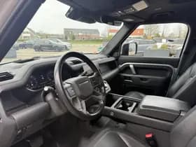 Land Rover Defender 110 2.0 P400e 110 X-Dynamic HSE thumbnail 3