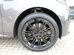 Land Rover Range Rover Sport P460e PHEV AWD Dynamic SE thumbnail 71