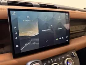 Land Rover Defender 110 2.0 P400e 110 X-Dynamic HSE thumbnail 7