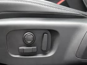 Land Rover Range Rover Velar thumbnail 15