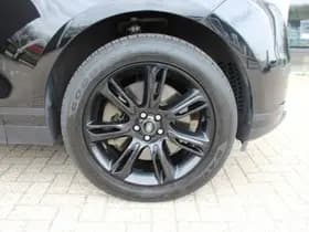 Land Rover Range Rover Velar thumbnail 6