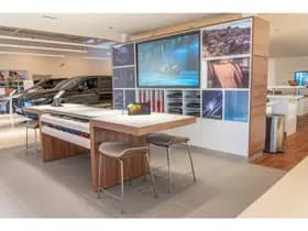 Land Rover Range Rover Velar thumbnail 68