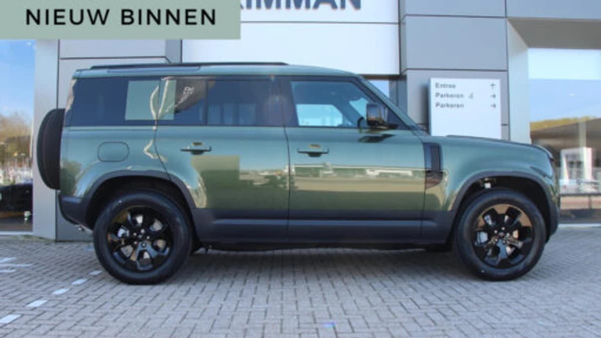 Land Rover Defender — foto 1