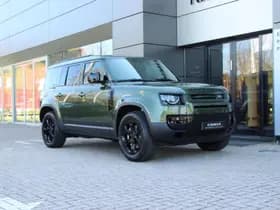 Land Rover Defender thumbnail 2