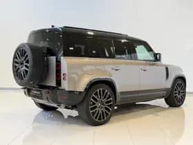 Land Rover Defender thumbnail 40