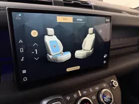 Land Rover Defender thumbnail 74