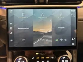 Jaguar F-Pace thumbnail 28