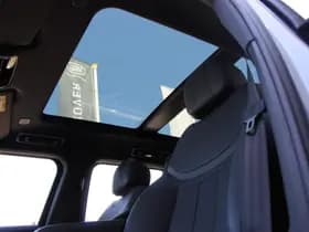 Land Rover Range Rover Sport thumbnail 16