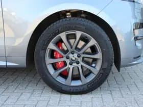 Land Rover Range Rover Sport thumbnail 6